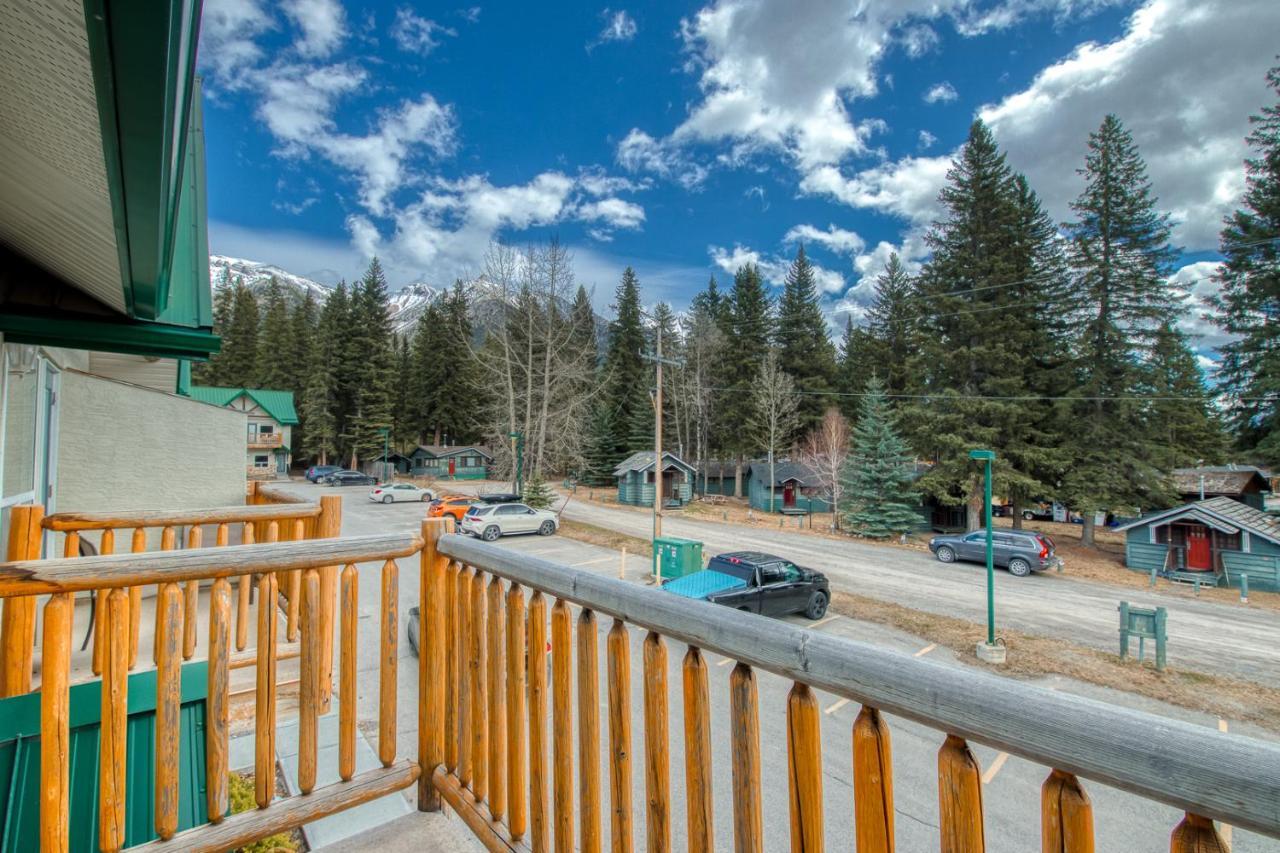 Beautiful Newly Reno 2Bdm 2 Bth Sleep Up To 6 Adults & Kids Mountain View Townhouse Suite Canmore Exterior photo