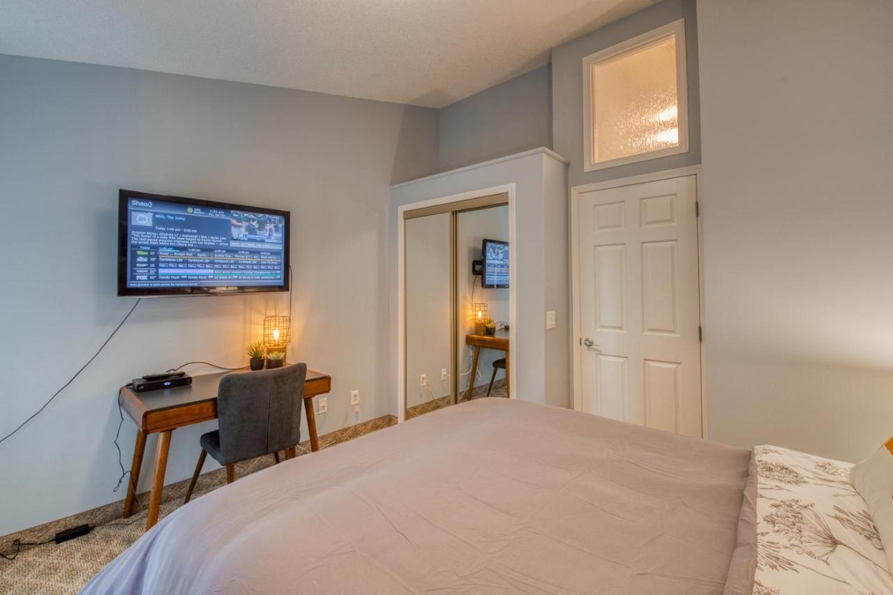 Beautiful Newly Reno 2Bdm 2 Bth Sleep Up To 6 Adults & Kids Mountain View Townhouse Suite Canmore Exterior photo