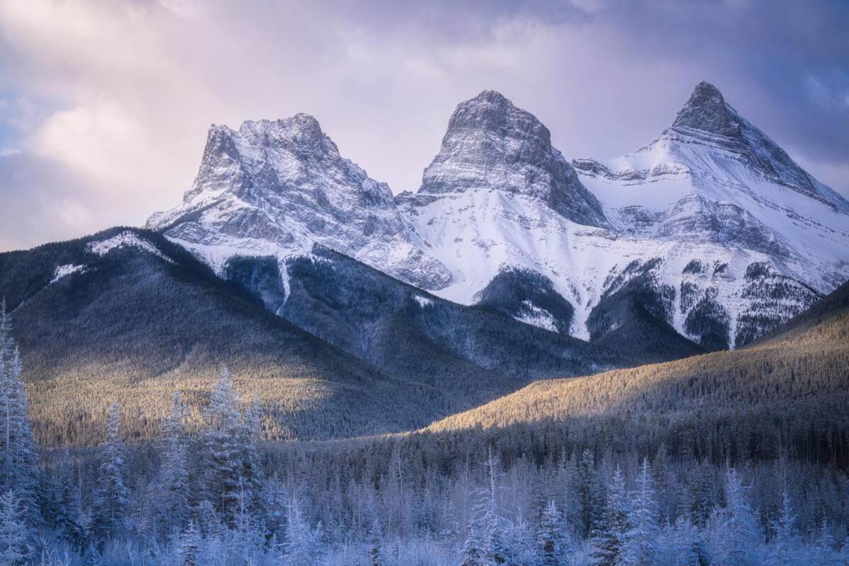 Beautiful Newly Reno 2Bdm 2 Bth Sleep Up To 6 Adults & Kids Mountain View Townhouse Suite Canmore Exterior photo